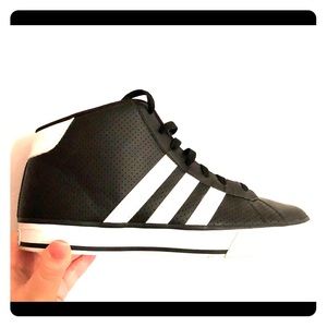 Adidas Sneakers!